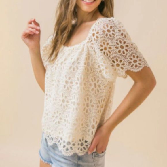 Cream Crochet Floral Top - Picture 3 of 3